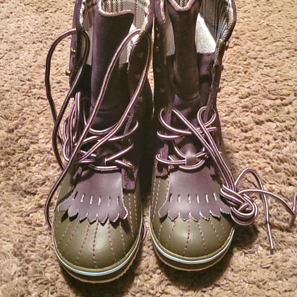 Sorel bootie sze 5